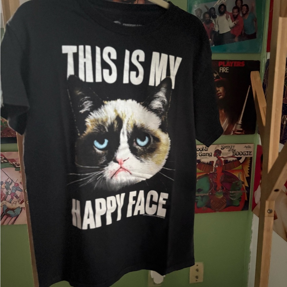 Black Graphic Cat T-Shirt